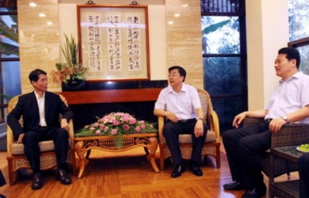 香港消防处卢振雄处长率团访问上海